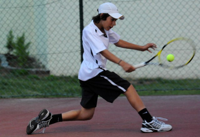 TÉNIS – Gonçalo Andrade na 2º ronda do Torneio Dublin U14