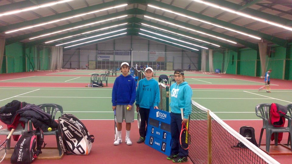 TÉNIS – Atletas do Sport afastados na 1ª ronda singulares no Aegon Junior Internacional Wrexham