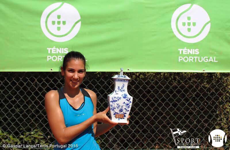 TÉNIS – Bárbara Luz Medeiros Bi-Campeã Nacional Absoluta