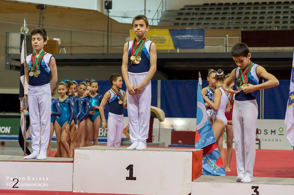 GINÁSTICA – Sport domina primeira competição oficial da época