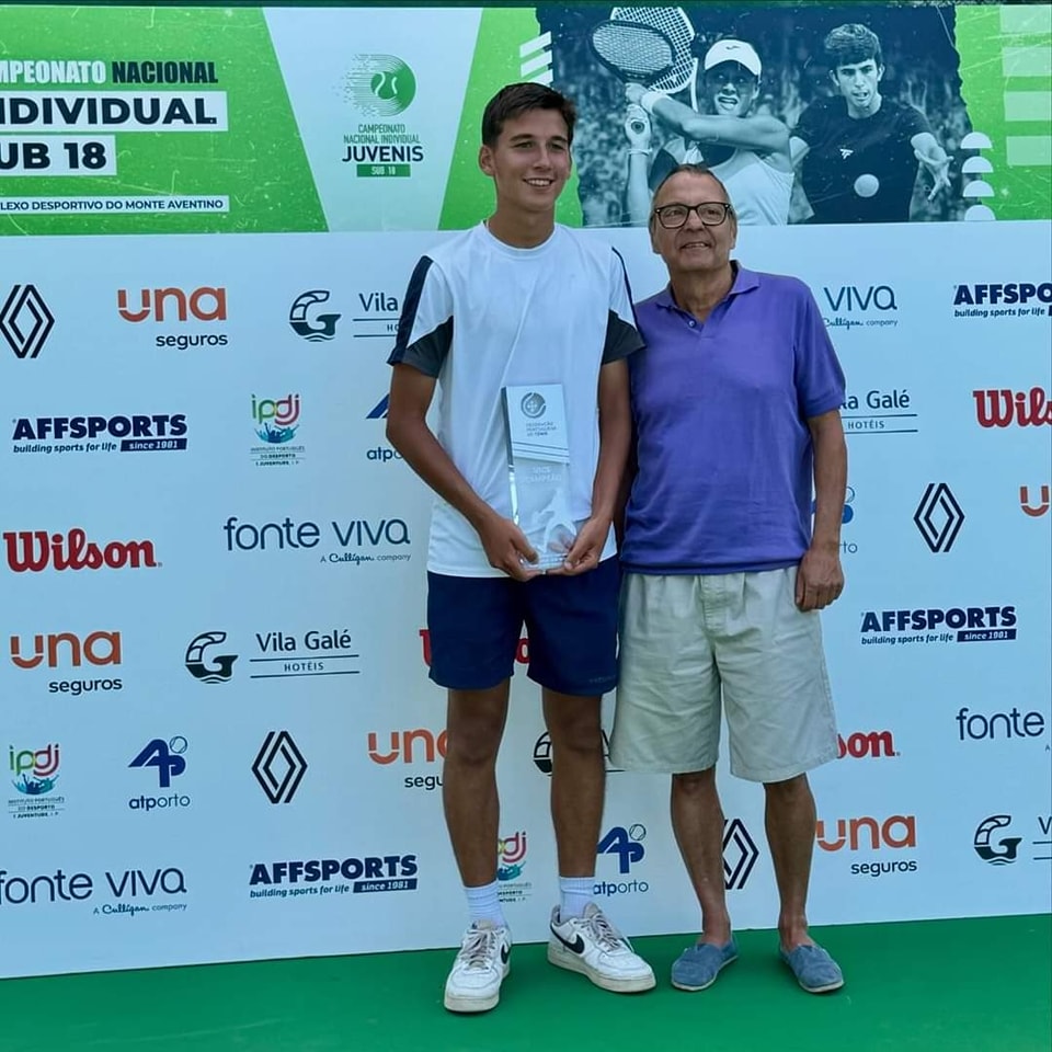 TÉNIS – Rodrigo Cruz vice-Campeão Nacional sub 18